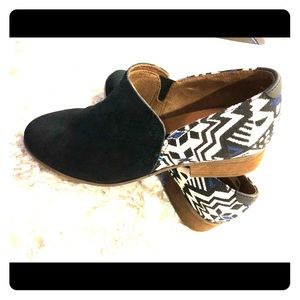 TOMS slip on cut out bootie